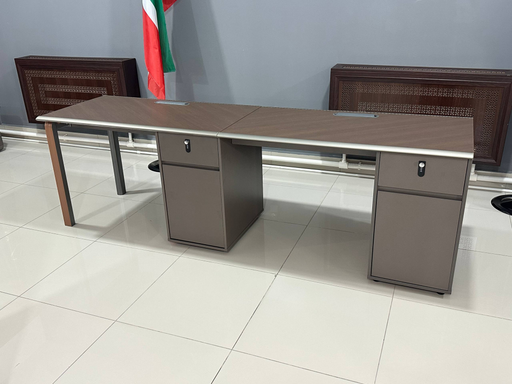 Офисный стол Comfort LJC02-A