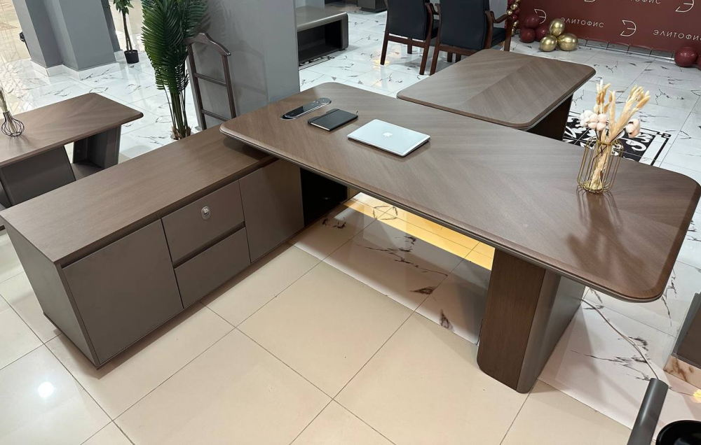 Стол для руководителя Comfort LJA18-2218
