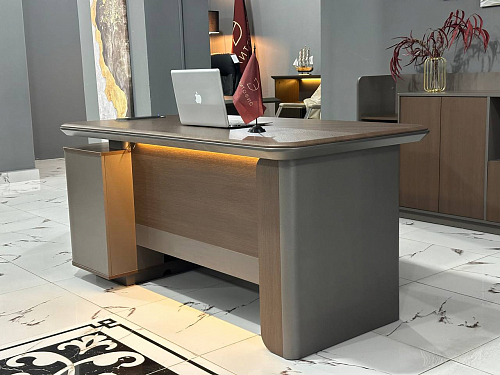 Стол для руководителя Comfort LJA17-1816