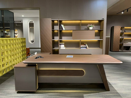 Стол для руководителя Comfort LJA10-2018