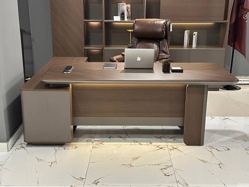 Стол для руководителя Comfort LJA18-2218
